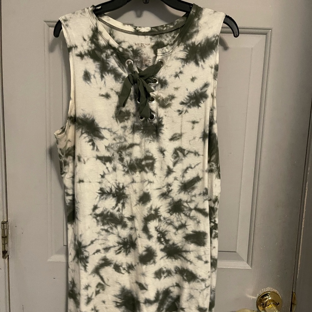 green tie dye dress